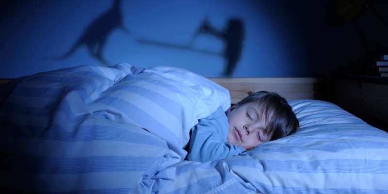 Çocuklarda Gece Yatak Islatma Nedenleri ve Tedavisi