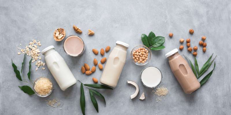 Bitkisel Süt Nedir? Bitkisel Sütün Faydaları ve Zararları Nelerdir?